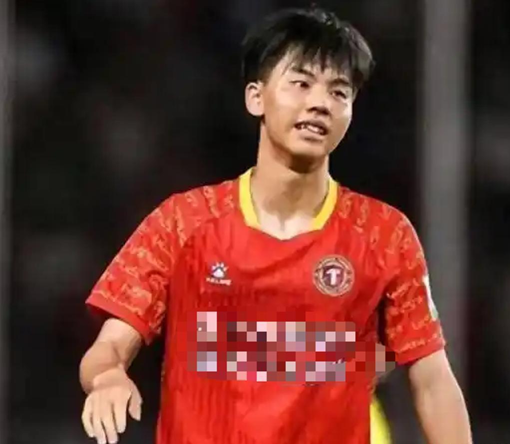 app下载-原来他俩是父子,父亲是国安名宿,儿子是U18新秀 已登陆英超球队