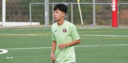 xingkongsport-世体：巴萨签下15岁哈萨克斯坦小将门迪卡诺夫